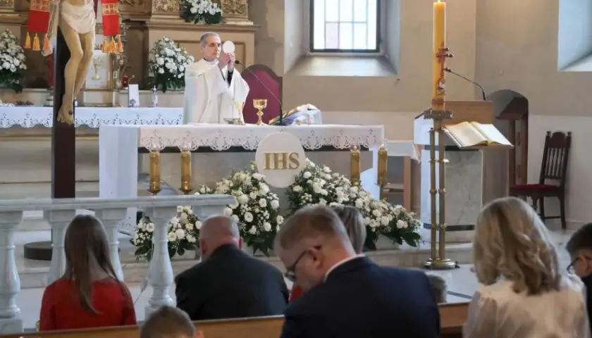 Okres wielkanocny w Kościele - poznaj jego znaczenie i czas trwania