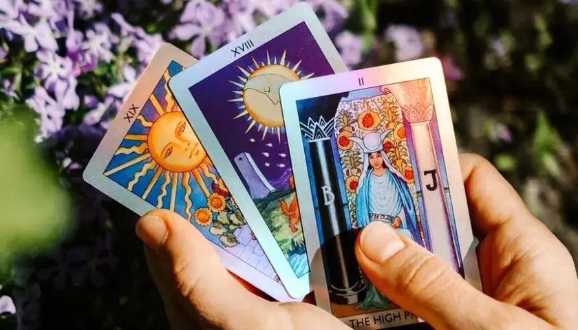  As monet. Tarot. Wróżby i przepowiednie na przyszłość