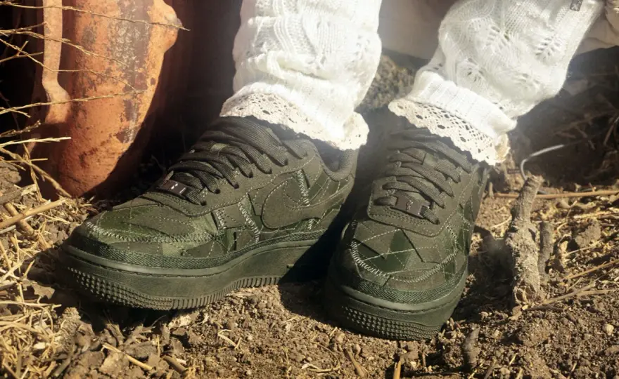 Jak nosić buty Billie Eilish i zachować dorosły, stylowy wygląd?